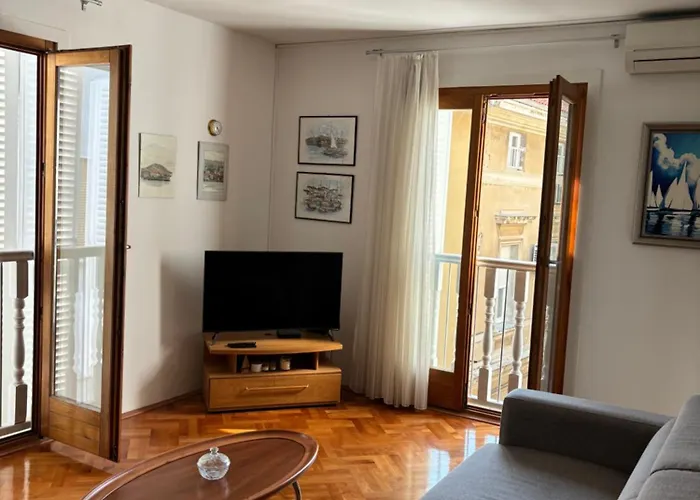 Lägenhet Old Town Mimi